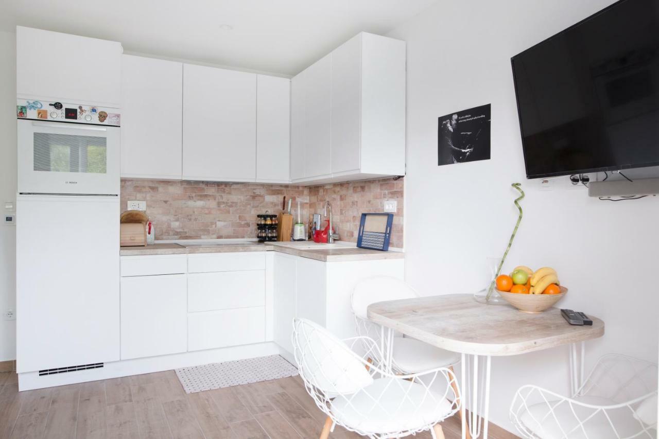 New Modern Apartment Near A Beach In Center Сплит Екстериор снимка